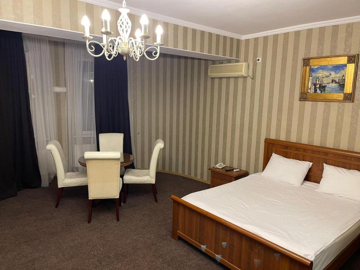 Mini Chisinau Hotel Eksteriør bilde